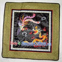 Chinese Classic Hand Made Embroidery Flake-Dragon and Phoenix