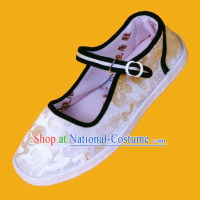 Chinese Traditional Hand Made Folk Dragon White Cloth Shoes for Man 1