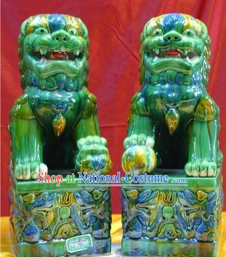 Chinese Stunning Green Folk Lion Pair