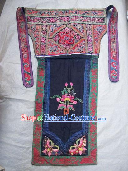 Chinese Old Hand Embroidery Vintage Collectible