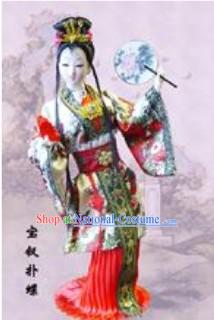 Handmade Peking Silk Figurine Doll - Xue Baochai in Dream of the Red Chamber