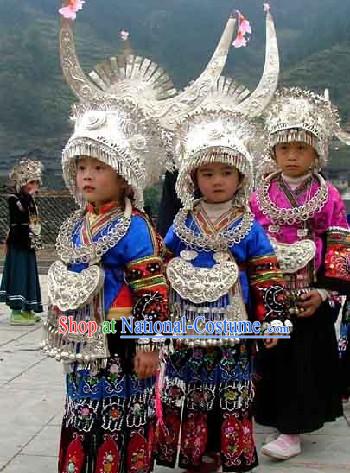 Chinese Traditional Miao Minority Costumes, Helmet and Necklace Complete Set for Children