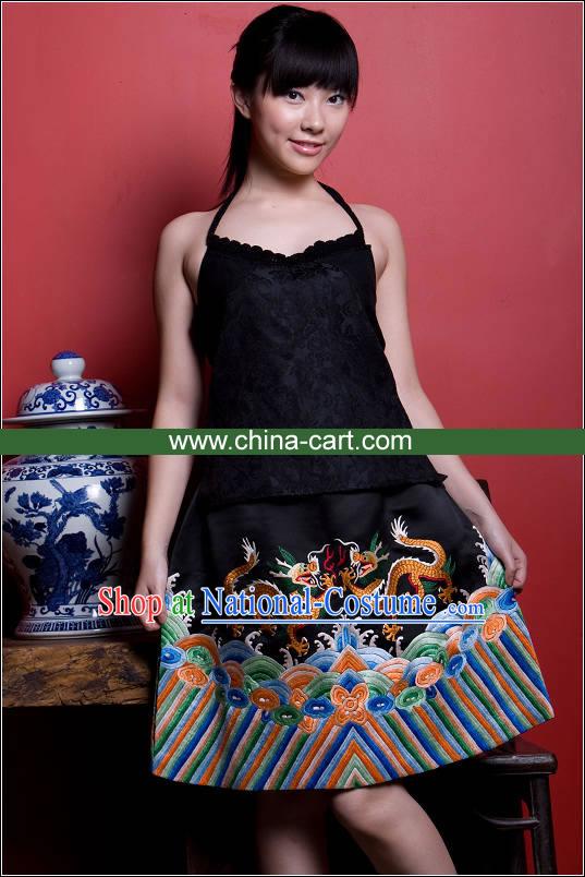 Supreme Chinese Traditional Mandarin Hand Embroidered Dragons Silk Cheongsam _Qipao_