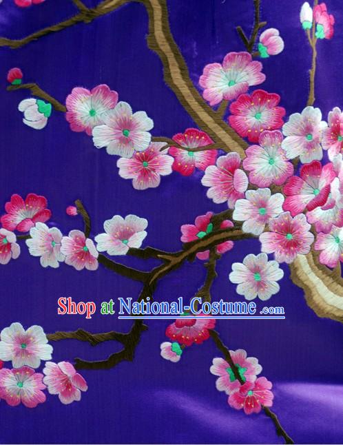 Supreme Chinese Handmade and Embroidered Plum Blossom Cheongsam _Qipao_