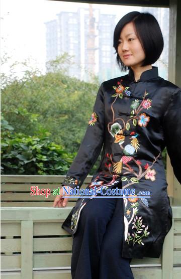 Chinese Traditional Handmade and Embroidered Bird and Flower Long Silk Overcoat for Women