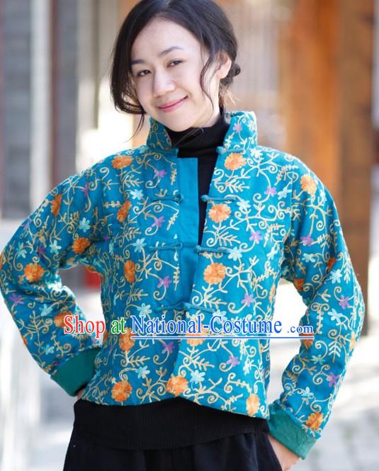 Chinese Classical Handmade and Embroidered Folk Cotton Blouse for Women