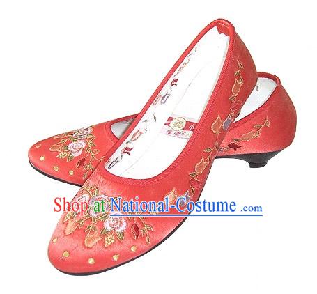 Chinese Traditional Handmade Embroidered Satin Shoes _pomegranate blossom, red_