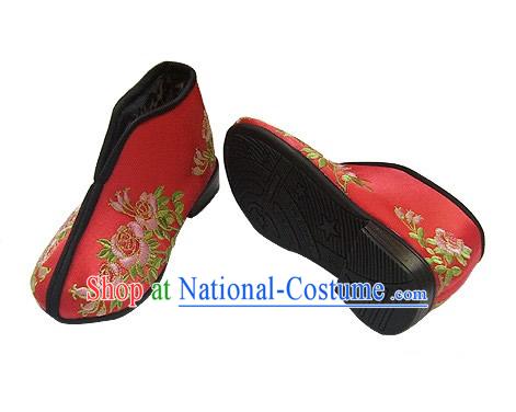 Chinese Traditional Handmade Embroidered Winter Cotton Shoes for Children _China rose_