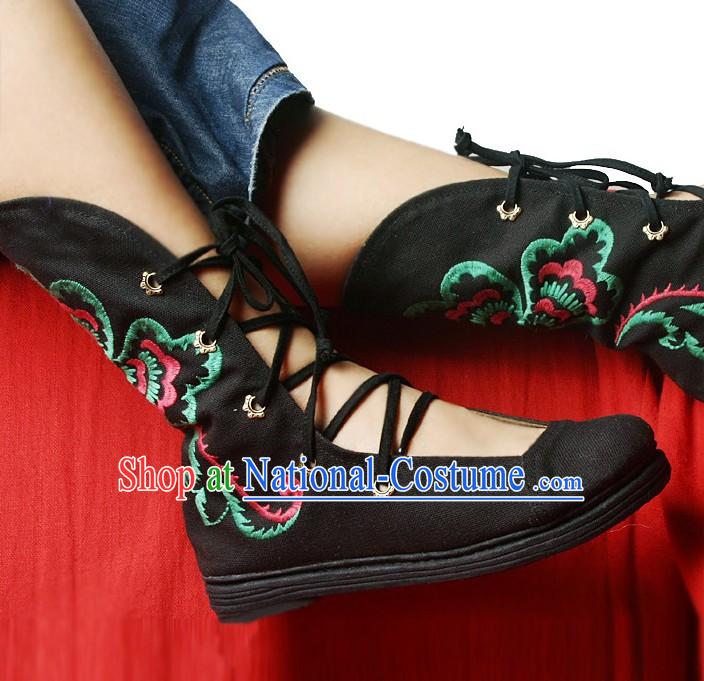 Handmade and Embroidered Phoenix Tail Long Cloth Boots