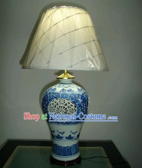 Chinese Classic Jing De Zhen Ceramic Blue-and-white Hollowed-out Reading Lamp