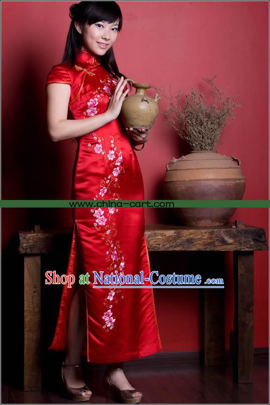 Chinese Stunning Hand Embroidered Plum Blossom Cheongsam _Qipao_