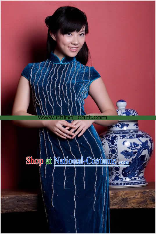 Elegant Chinese Stunning Velour Long Cheongsam