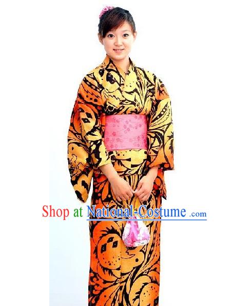 Traditional Japanese Ladies Kimono Complete Set