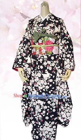 Supreme Japanese Silk Flowery Kimono Attire Handbag and Geta Full Set