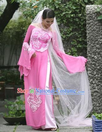 Vietnamese National Pink Flower Long Cheongsam Costume