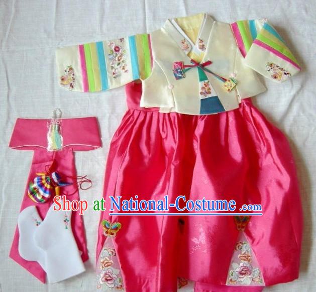 Traditional Korean Dress for Baby to Celebrate One Full Year of Life