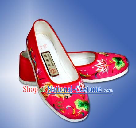 Chinese Hand Made Lucky Goldfish Cloth Embroidery Shoes