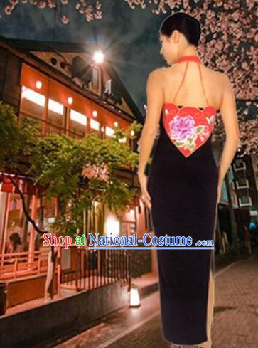 Traditional Hands Embroidered Peony Silk Backless Cheongsam and Evening Wear