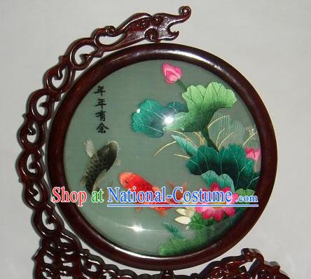 Chinese Double Sided Embroidery Fishes