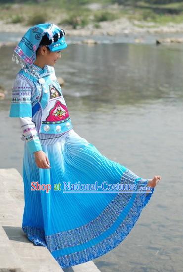 Chinese Traditional Handmade Yi Minority Dance Costumes and Hat for Women