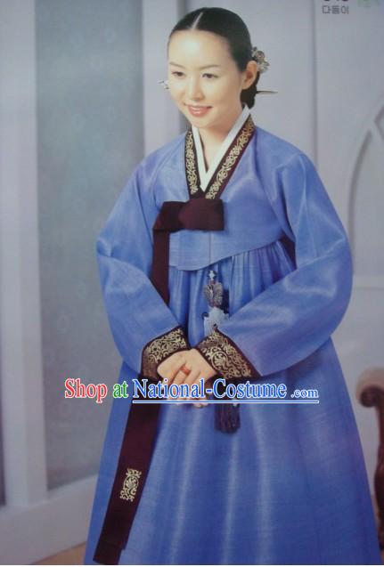 Traditional Korean Hanbok Dress for Women