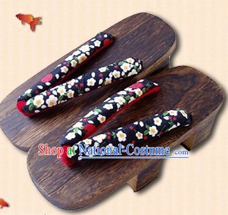 Traditional Japanese Sandals Set