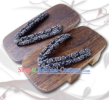 Traditional Japanese Kimono Geta Set for Men