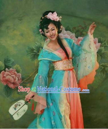 Chinese Classical Wedding Dress with Long Tail