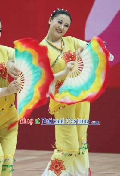 Traditional Plum Blossom Silk Dance Fan