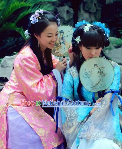 Hong Lou Meng Xue Baochai Costume and Hair Ornaments