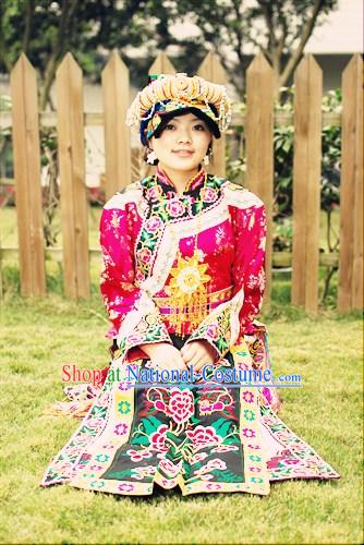 Traditional Chinese Qiang Minority Ethnic Clothing and Hat Set