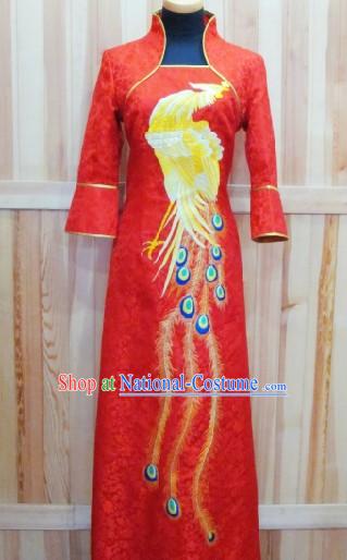 Chinese Hand Embroidered Wedding Phoenix Modern Qipao for Women