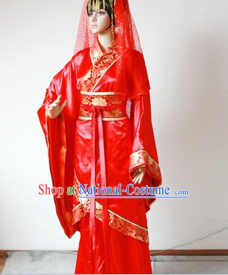 Traditional Chinese Red Wedding Clothing for Brides