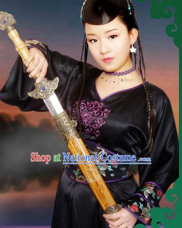 Traditional Chinese Swordswoman Costumes