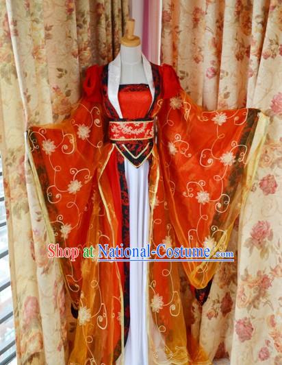 Traditional Chinese Wedding Outfit