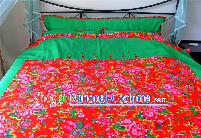 Traditional Chinese Wedding Bedcover and Pillow Complete Set