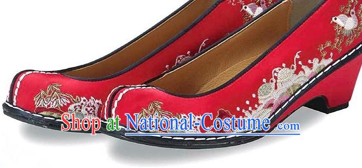 Traditional Korean Embroidery Shoes for Women