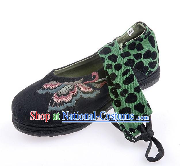 Traditional Chinese Handmade Butterfly Cloth Shoes