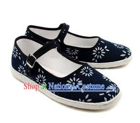 Chinese Handmade Bu Ying Zhai Cloth Shoes for Women