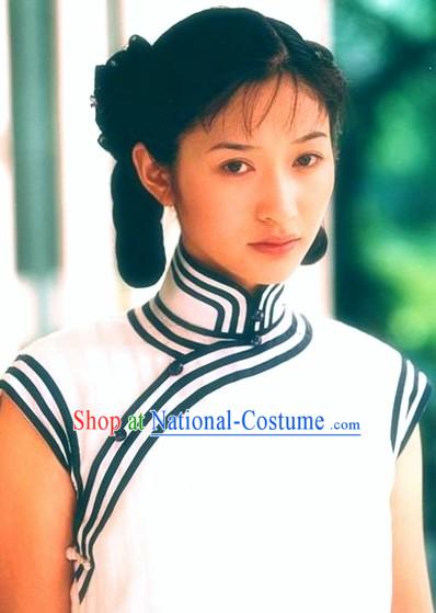 Traditional Chinese White Qipao