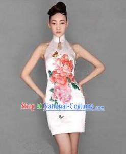 Chinese Modern Short Embroidered Peony Cheongsam