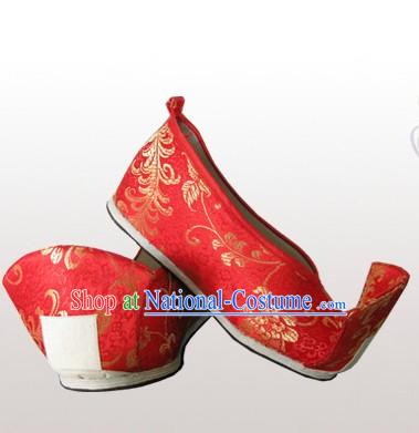 Ancient Chinese Wedding Shoes