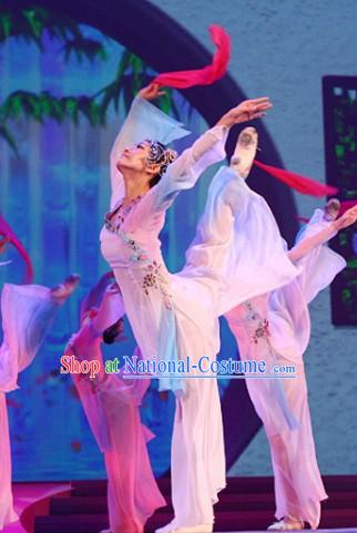 Traditional Chinese Folk Dance Costume and Headpiece for Women