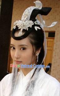 Ancient Chinese Beauty Swordswoman Costumes and Bamboo Hat