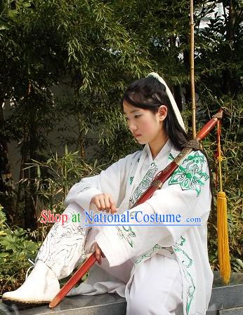 Ancient Chinese White Swordsman Costumes for Men