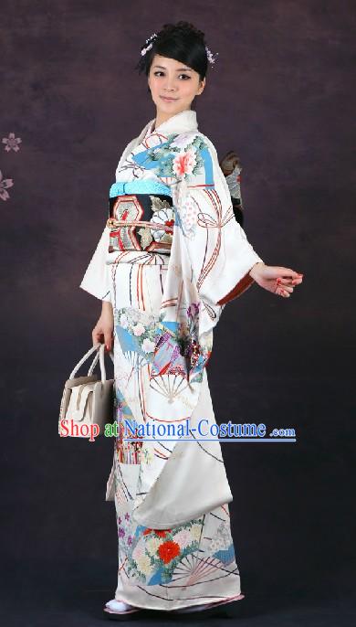 Traditional Japanese Formal Kimono Clothing for Women