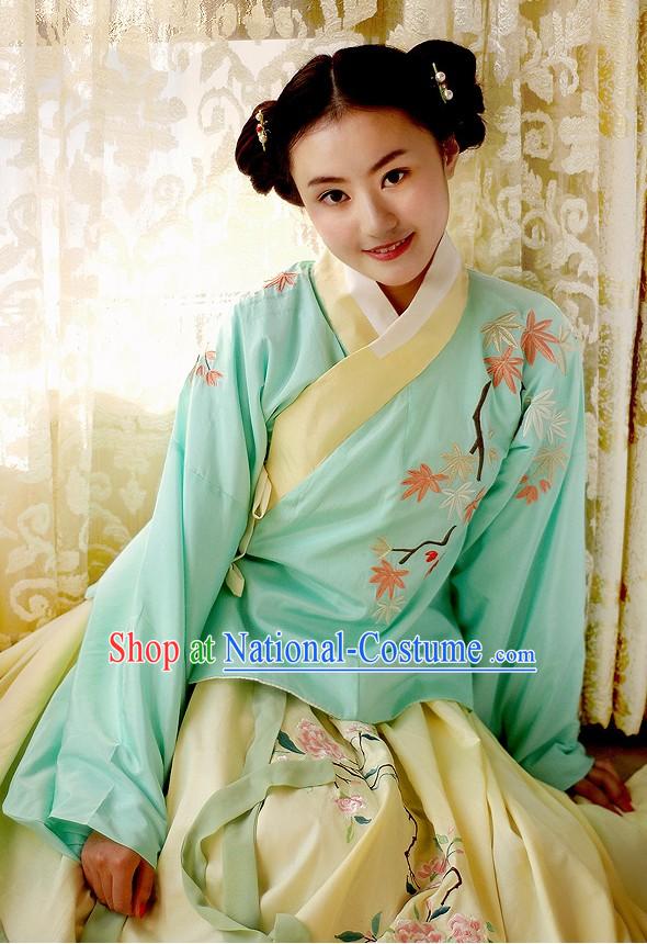 Ancient Ming Dynasty Princess Clothing Complete Set