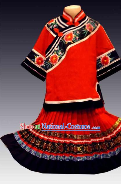 Traditional Chinese Ethnic Clothing for Children