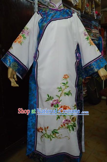 Qing Dynasty Princess White Embroidered Costume for Women