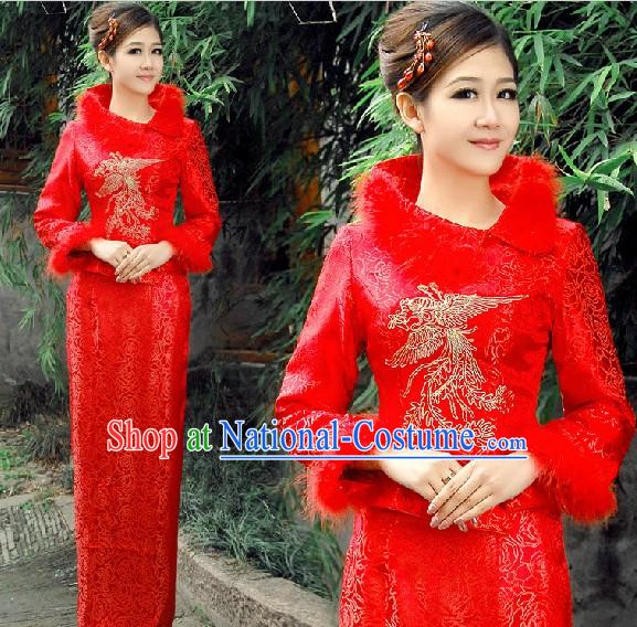 Traditional Chinese Red Phoenix Wedding Dress Set for Brides